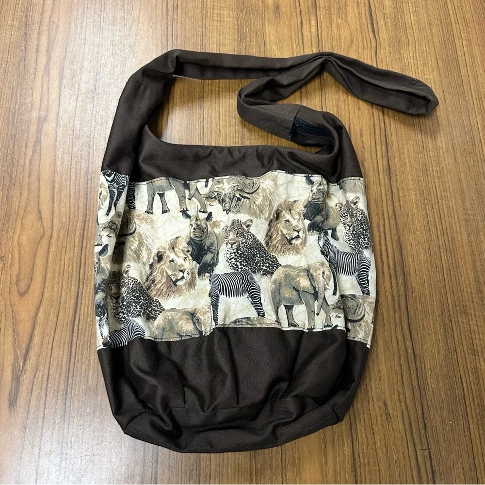 Animal Print Bag - Picture 2 of 8